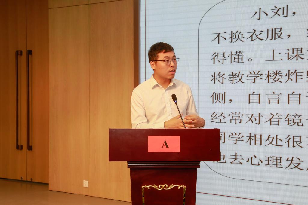 赌博网
辅导员在我校第七届辅导员素质能力大赛中斩获佳绩