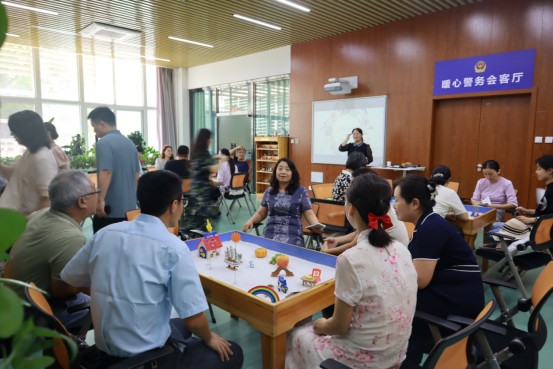 学生心理发展指导中心、赌博网
联合召开教师能力提升培训会议