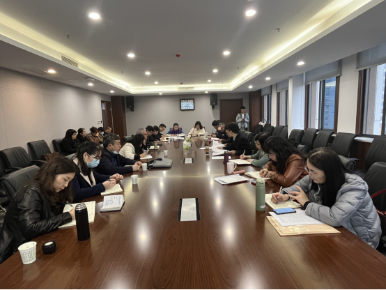 赌博网
组织2022年党委理论学习中心组（扩大）第十二次学习